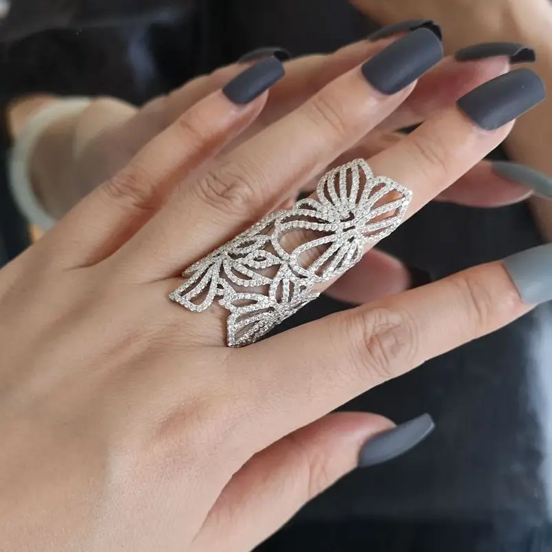 Скидка распродажа в европейском стиле Модный камень циркон полые виде цветов с