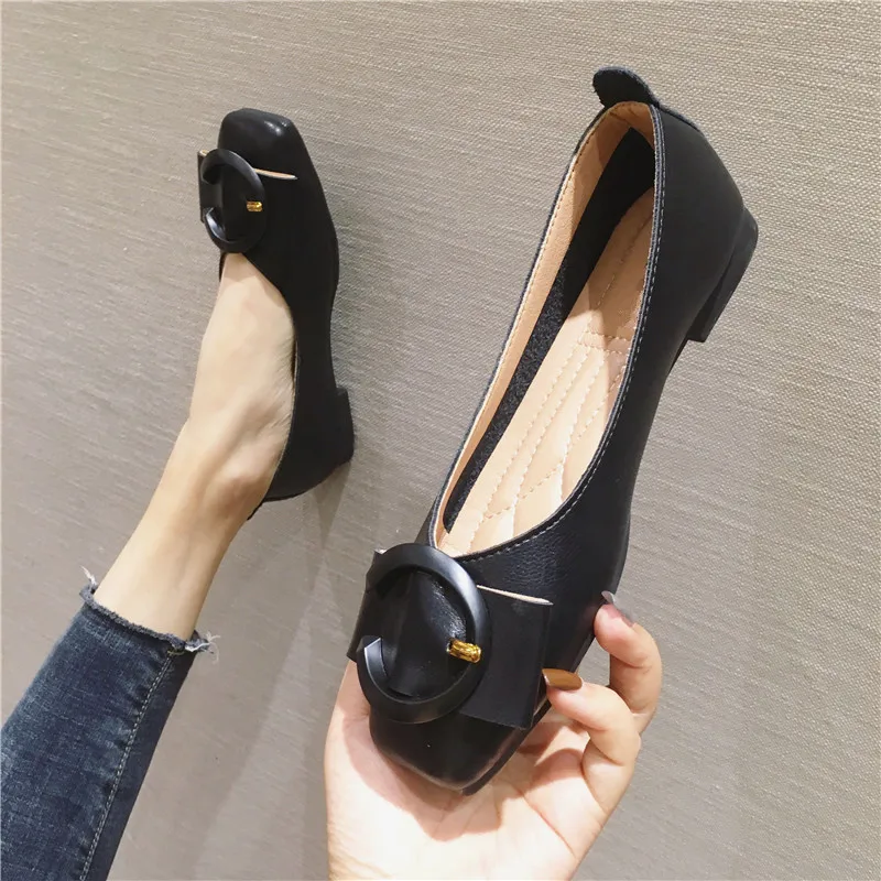 Женские туфли из мягкой искусственной кожи на плоской подошве без застежки с