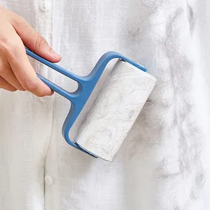 Portable Wearable Hair Sticking Device Household Cleaning Bag Dust
Removal Sticky Clothes De-sticking Hair Brush with Cover