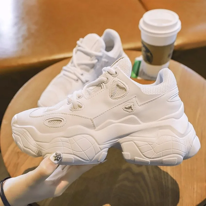 2019 Осень Новый свободного покроя Женские кроссовки увеличивающие рост На