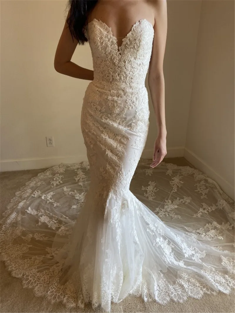 Женское кружевное свадебное платье с юбкой-годе | Свадьбы и торжества