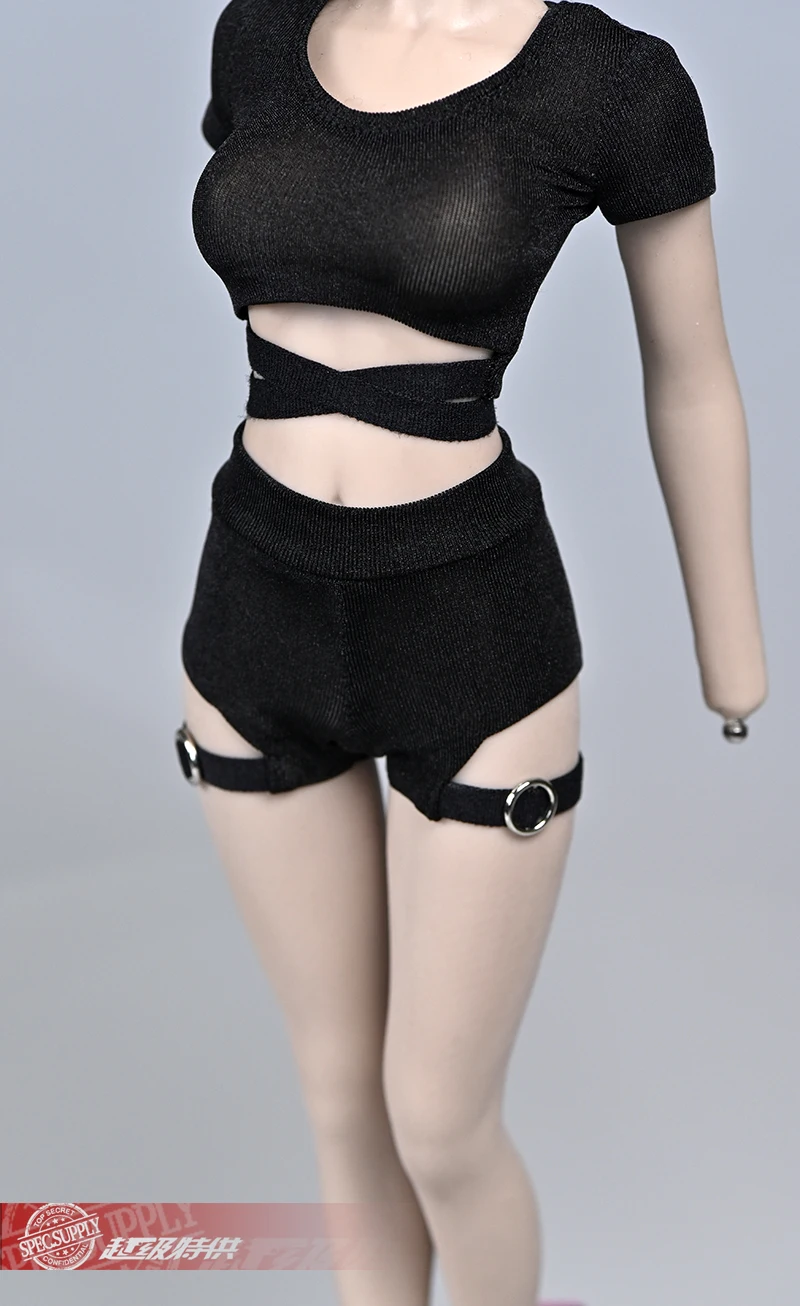 Женская плиссированная юбка с коротким рукавом черная одним ремнем и сумкой