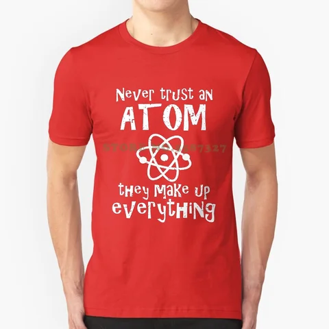 Толстовка с длинным рукавом и надписью «Never Trust An Atom»