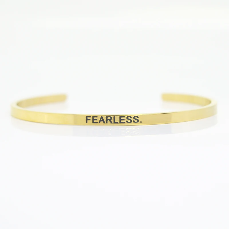 Бесстрашный. Вдохновляющие браслеты золотого цвета для девочек и женщин из