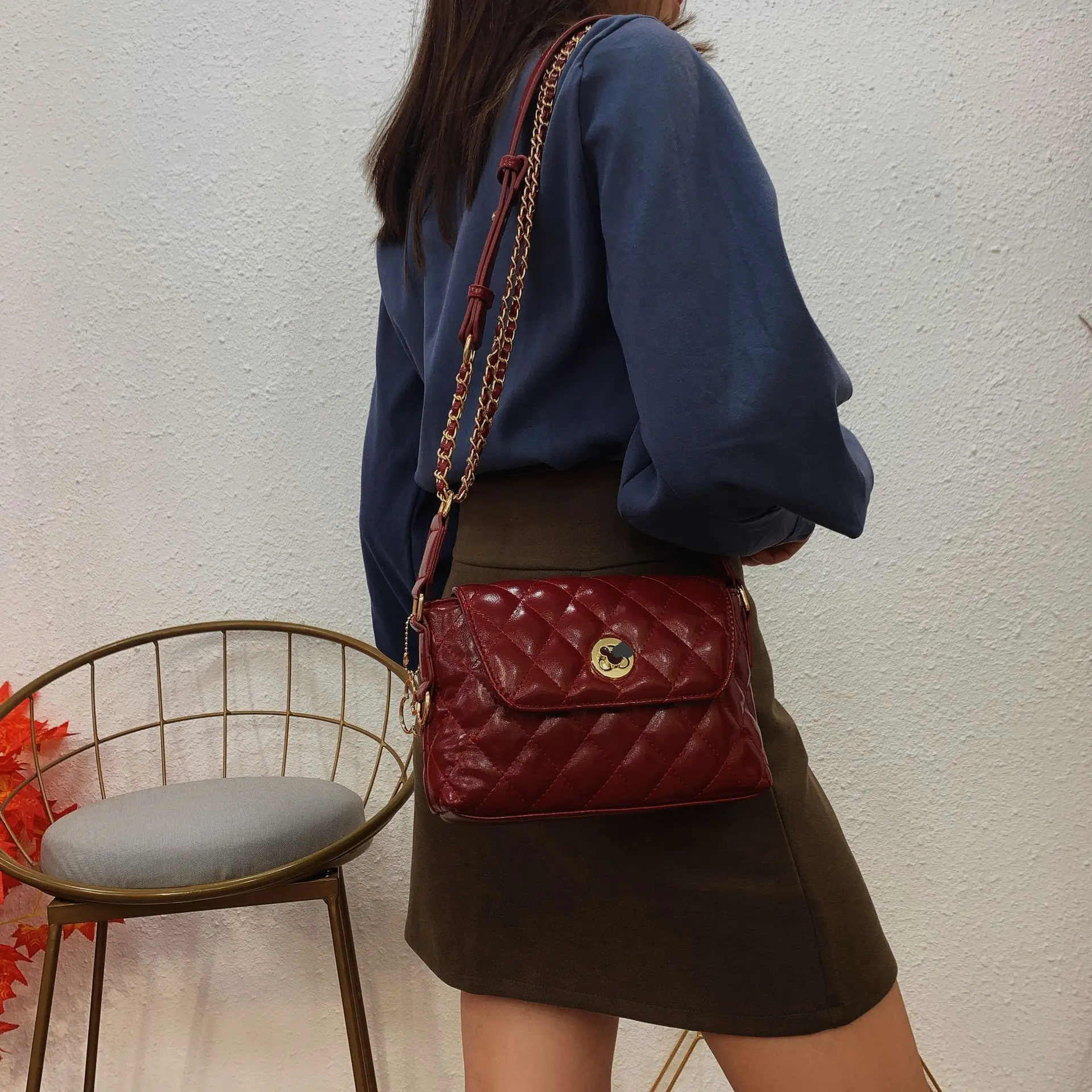 Новая дизайнерская женская сумка для вишен Roam через плечо с цепочкой ромба