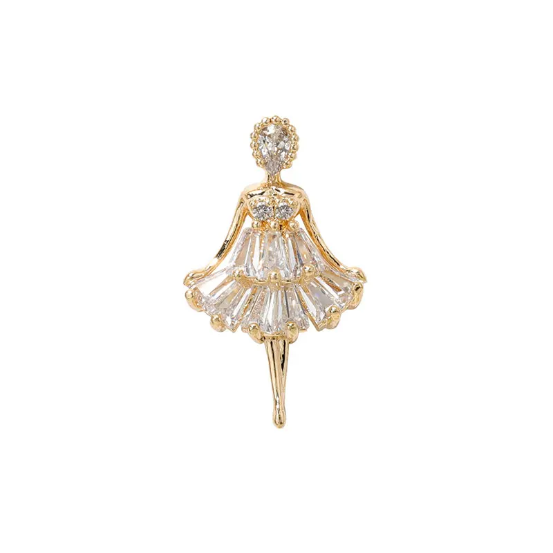 

HNIUX 2 Pieces 3D Metal Zircon Nail Art Jewelry Luxury Pearl Pendant Decoration Top Crystal Manicure Diamond Amulet