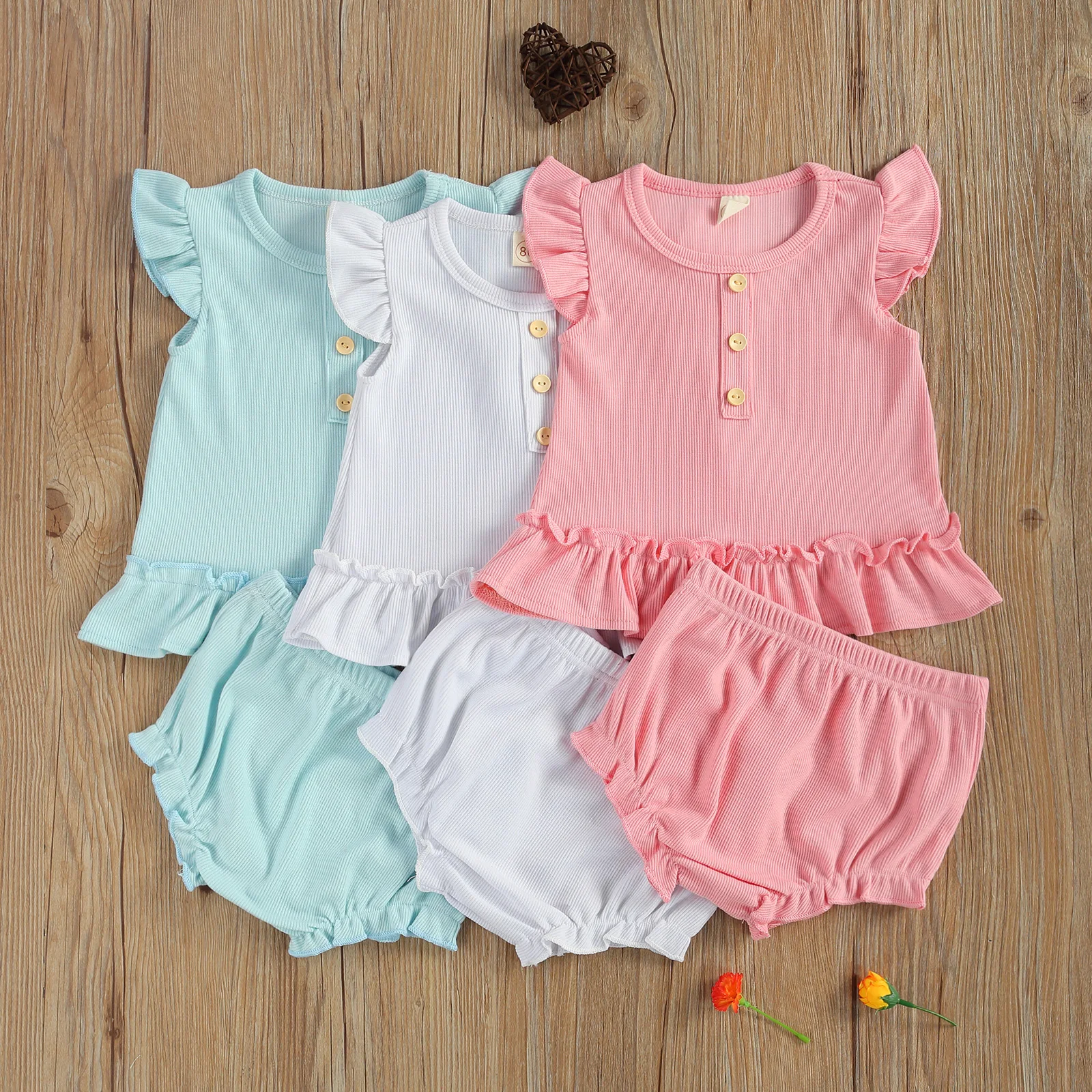 

Baby Girl’s Vest and Shorts Suit Fresh Solid Color Fly Sleeve Tops and Ruffles Wrapped Short Pants