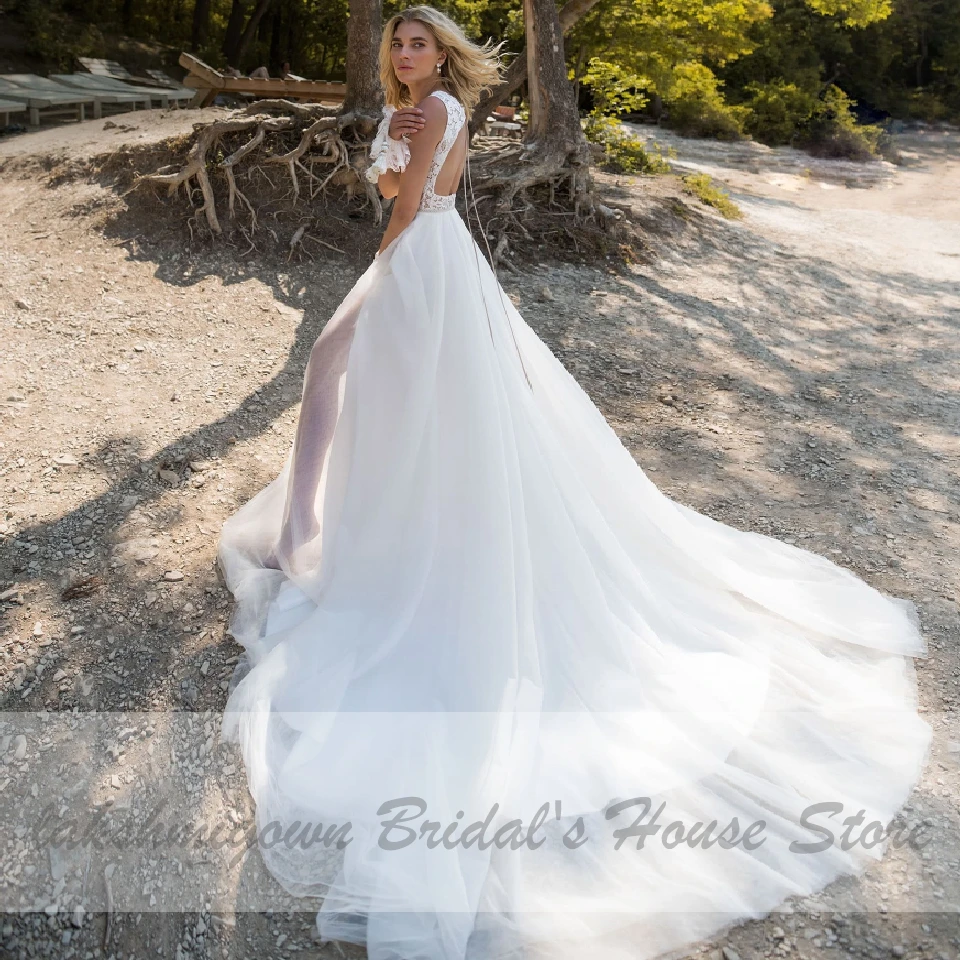 

Vestido Boho Chic White Beach Wedding Dress 2020 V-neck Summer Bridal Dress Open Back Robe Femme Tulle Wedding Gown Lace Bodice