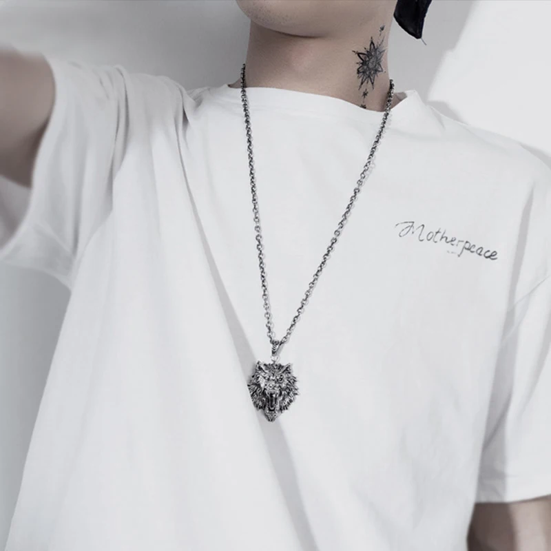 

New Trend Men's Personality Wolf Head Pendant Fashion Jewelry Ins Cold Wind Pendant Domineering Jewelry Accessories