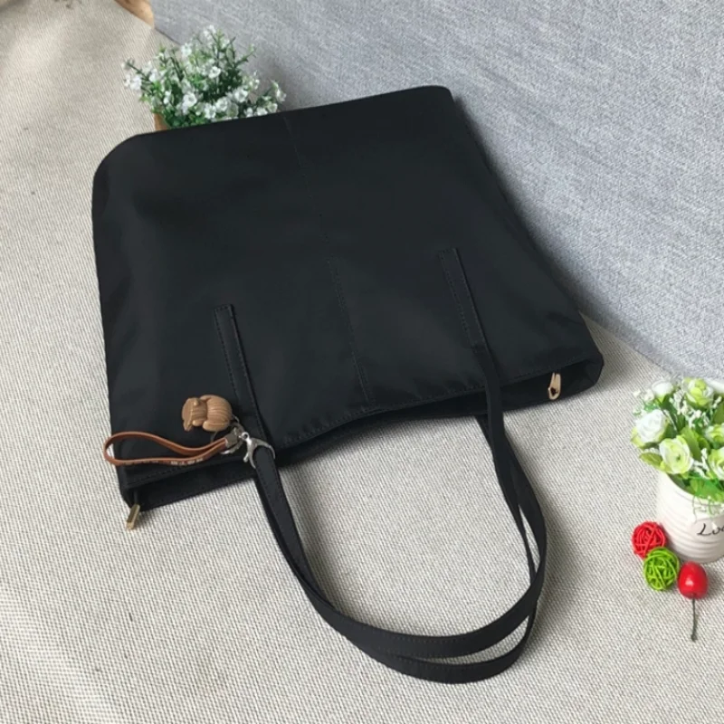 

New Arrival Fashion Shopping Bag Large Capacity Bag Solid Color Simple Designed Shoulderbag For Women Party Bag
