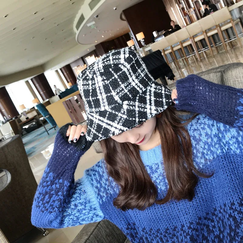 

Winter Bucket-Hats Fluffy Fur Men Women Panama Hat Fashion Warm Fisherman Cap Letter Rainbow Houndstooth Leopard Printed