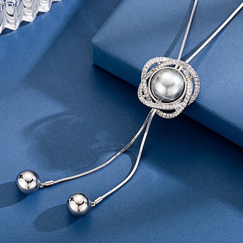 

Wind Flower Necklace For Women Fashion Wedding Dress Sweater Shopping Party Accessories