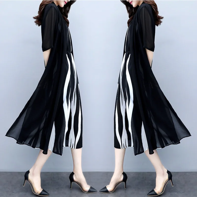 

Женский комплект из двух предметов, элегантный вечерний наряд для отпуска в Корейском стиле, черно-белое платье в полоску, модель 2021 года