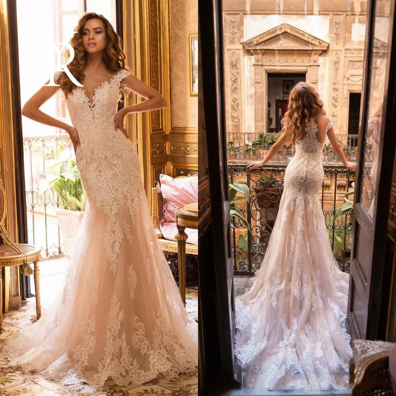 

YILIBER Mermaid wedding dress sleeveless luxury retro wedding gown lace skirt buttons on the back bridal dresses plus size