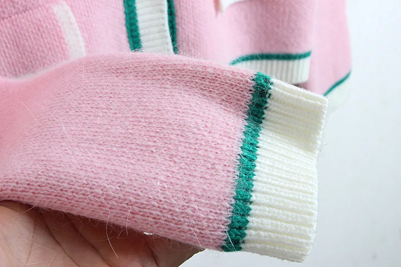 Женский трикотажный кардиган с круглым вырезом Розовый Повседневный вязаный