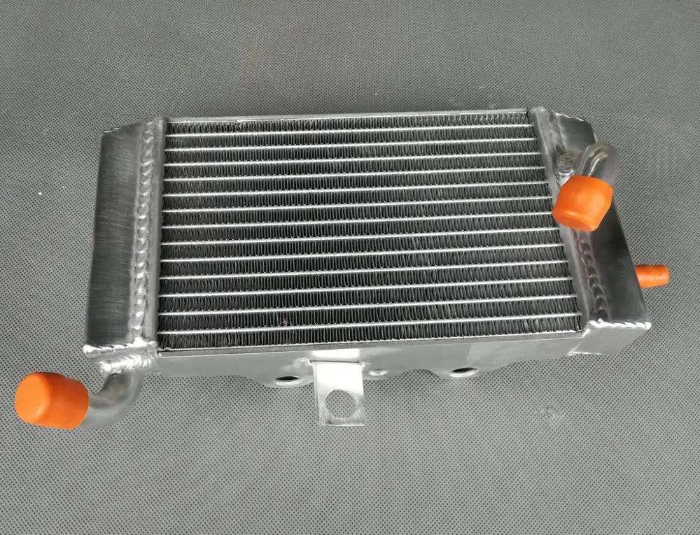 Заводская цена высокая производительность. Радиатор из алюминиевого сплава для