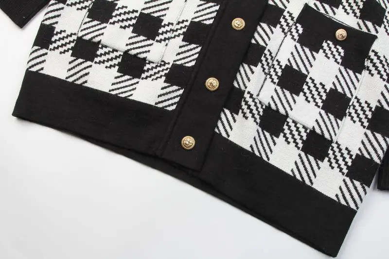 Светильник роскошный очаровательный черный и белый вязаный кардиган женский