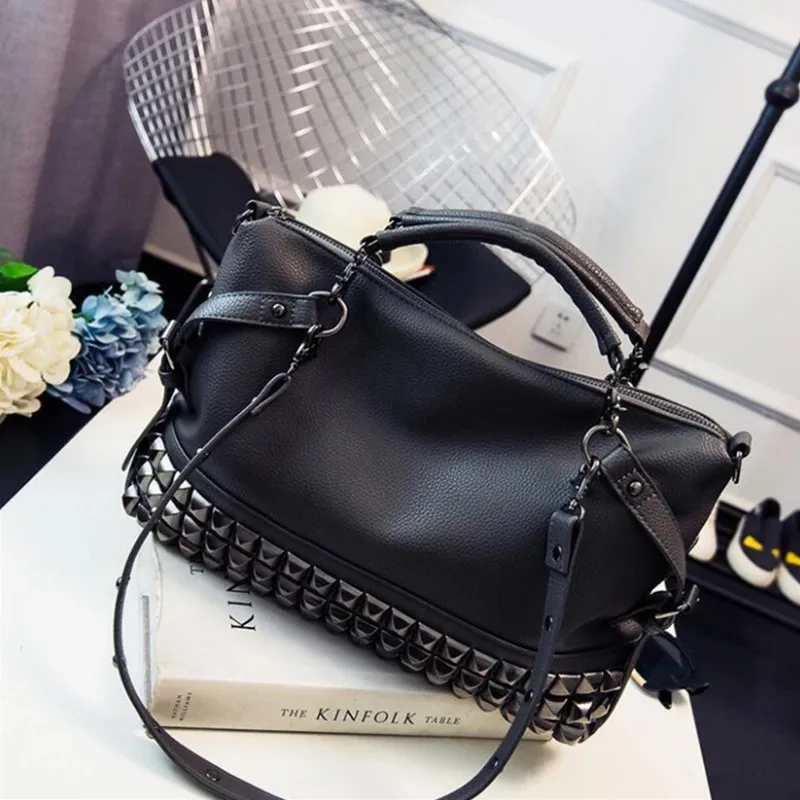 

YOUSE Brand 2020 New Simple Rivet Motorcycle Bag Lady One-shoulder Handbags Fashion Versatile One-shoulder Women's Bags HandBags