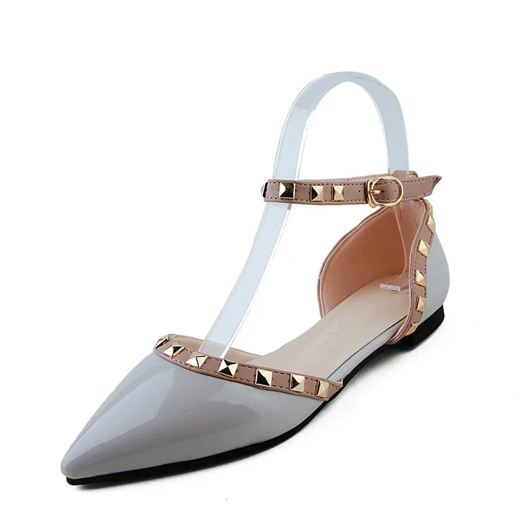 Женские туфли с острым носком летние пикантные элегантные в римском стиле