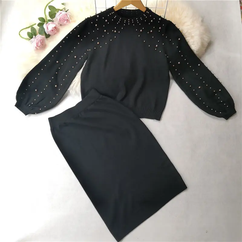 black gold pearl Осенне-зимний женский трикотажный комплект из двух предметов, вязаный пуловер с жемчужинами и бисером+ юбка-карандаш, женский элегантный костюм из 2 предметов - Цвет: black gold pearl