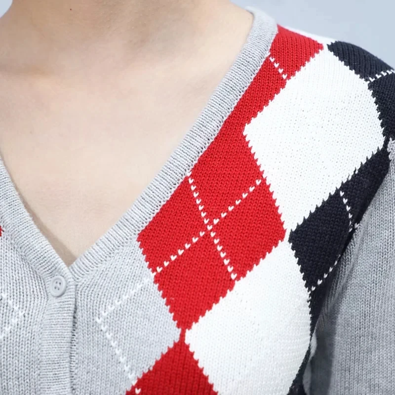 

Slim girl diamond plaid short sweaters 2020 fashion ladies elegant cardigan casual female sweet knitwear cute women chic sweater