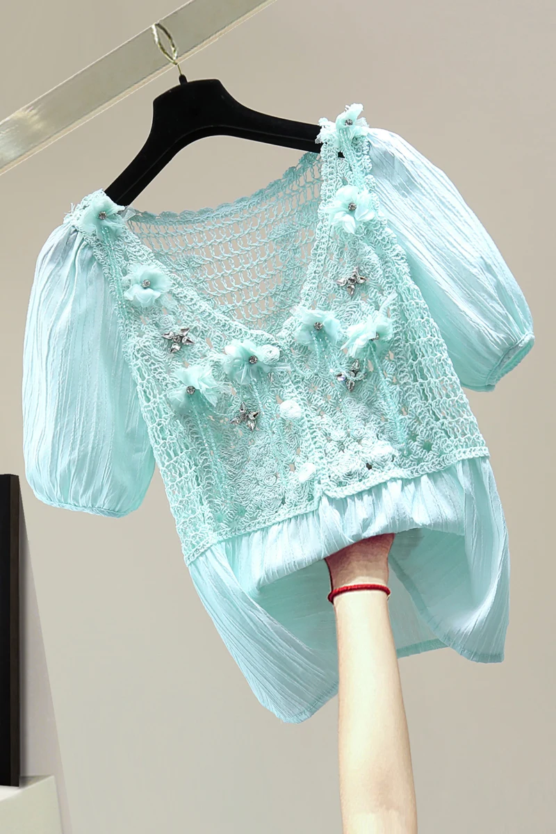 

Woman Shirt Blouse 2021 Summer Solid Color Hollow Beading Flower Puff Sleeve Chiffon Shirts Ladies Sweet Blouses Women Tops