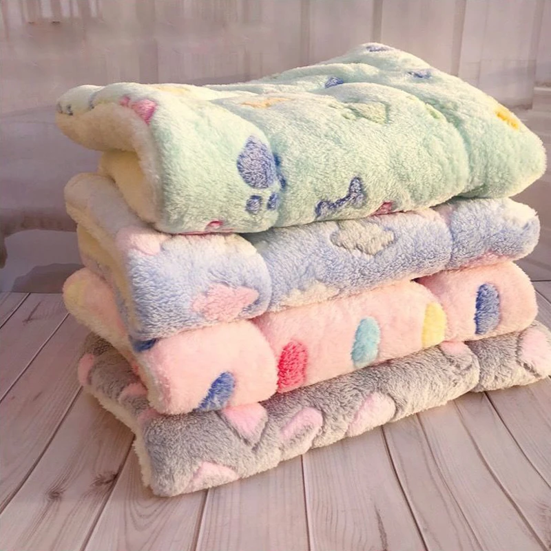 

Autumn Winter Warm Pet Bed Mat Cute Shape Cotton Blanket Super Soft Thicken Cushion Cat Puppy Pads Pet Supplies