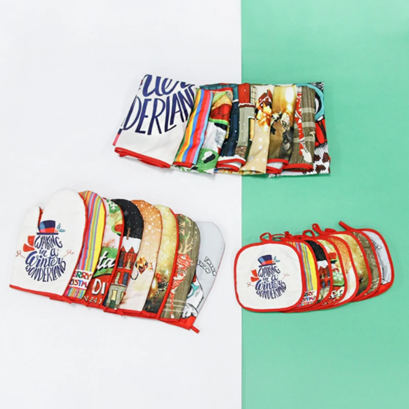 

3Pcs Merry Christmas Apron Insulated Gloves Pot Pad Set Creative Christmas Kitchen Accessories 2022 New Year Gifts