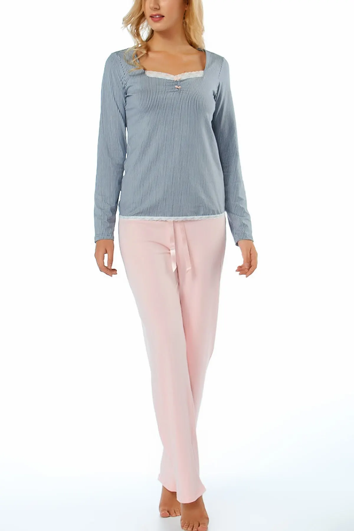 

Женский пижамный комплект индиго с рюшами 6460