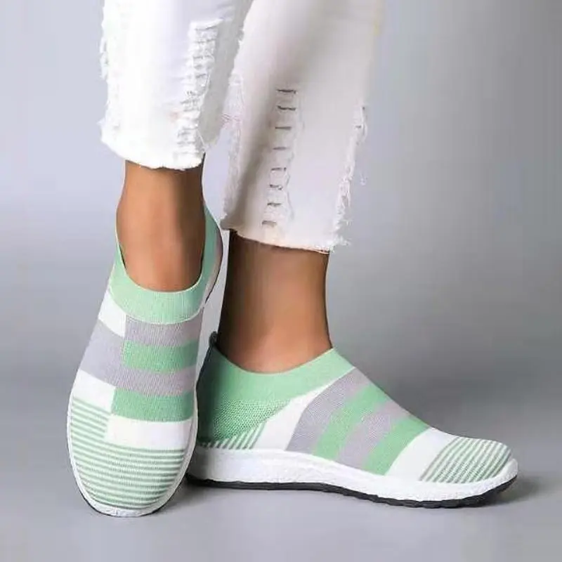 

2020 Sneakers women shoes new slip-on breathable mesh sock women casual flat shoes loafers vulcanized shoes woman plus size