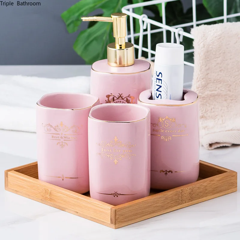 

WSHYUFEI Pink Phnom Penh Ceramic Bathroom set Couple Brushing Cups four-piece Soap Box Lotion Bottle Bamboo tray Home Wash Set