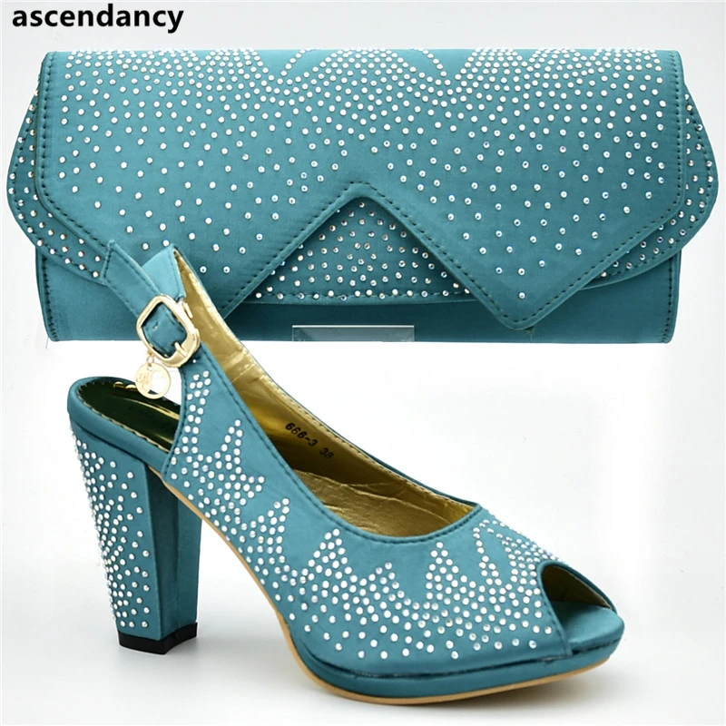 N/комплект из туфель и сумочки в африканском стиле Итальянский комплект