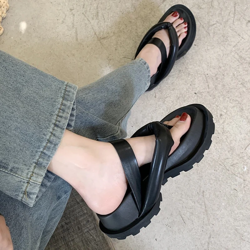 

Rimocy 2021 New Clip Toe Thick Platform Slippers Women Casual Strap Summer Beach Flip Flops Woman Non Slip Outdoor Rome Sandals