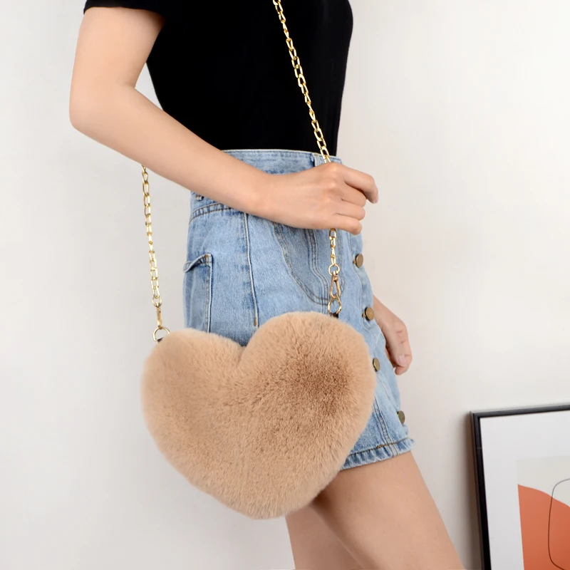 

Crossbody Bags for Women Rex Rabbit Fur Love Bag Peach Heart Bag Chain Bag Fashion Shoulder Cross-chain Female Bag