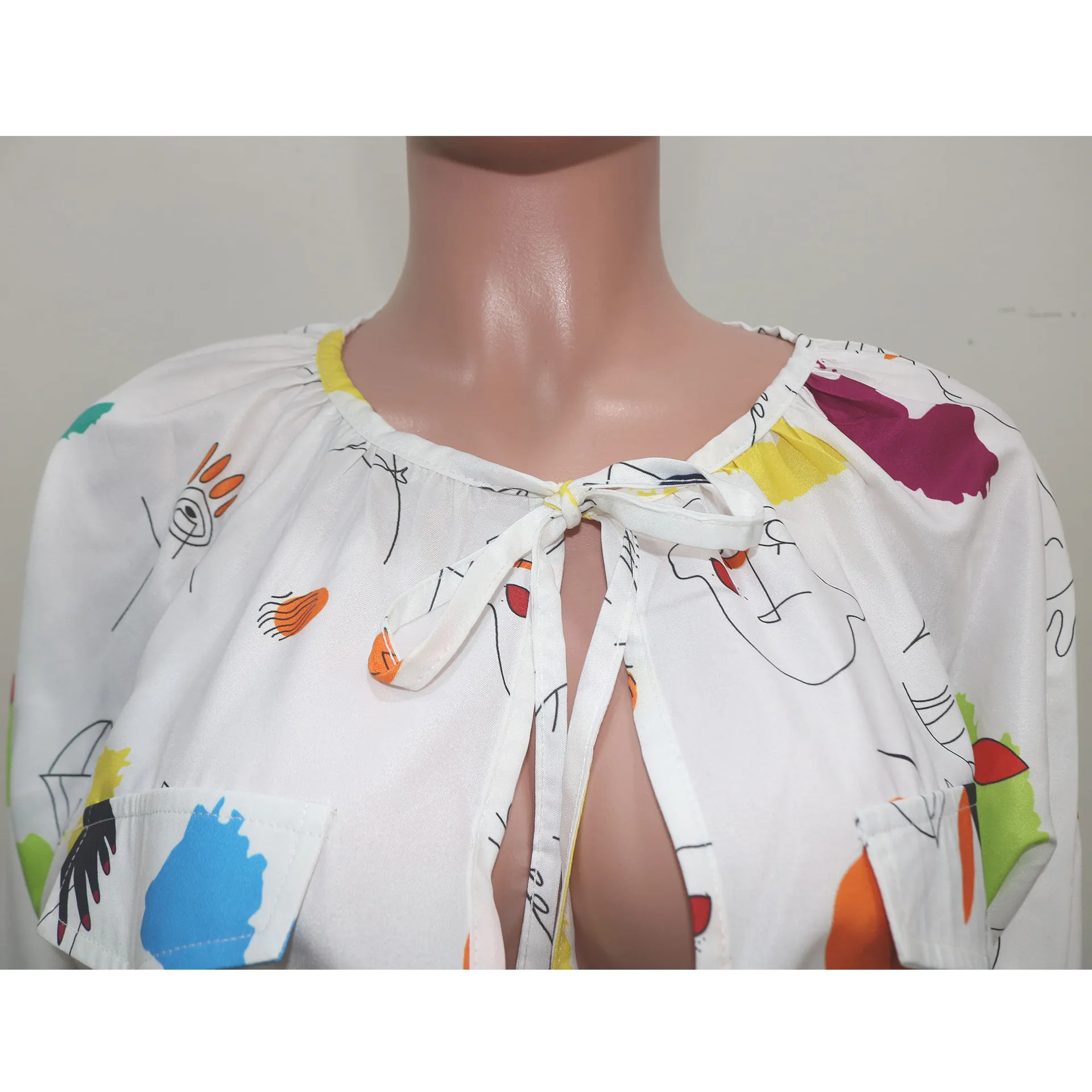 

Womens Graffiti Print Short Rompers Jumpsuit Streetwear Front Cut Out Long Sleeve Slim Playsuit Autumn Elastic Waist Body Suits