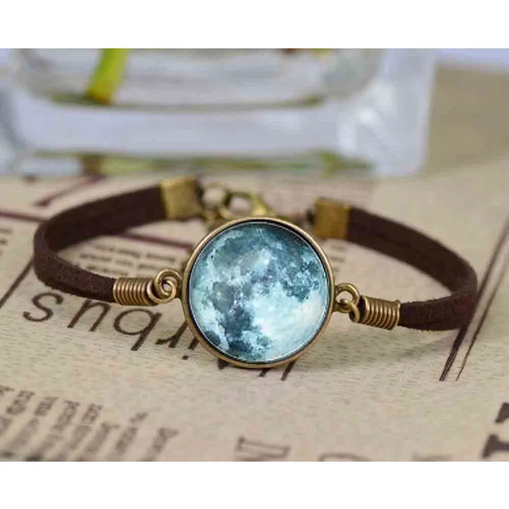 

Glow in the Darkness Crystal Bracelet Jewelry Luminous Star Series Planet Bracelets & Bangles Glass Cabochon Bracelets