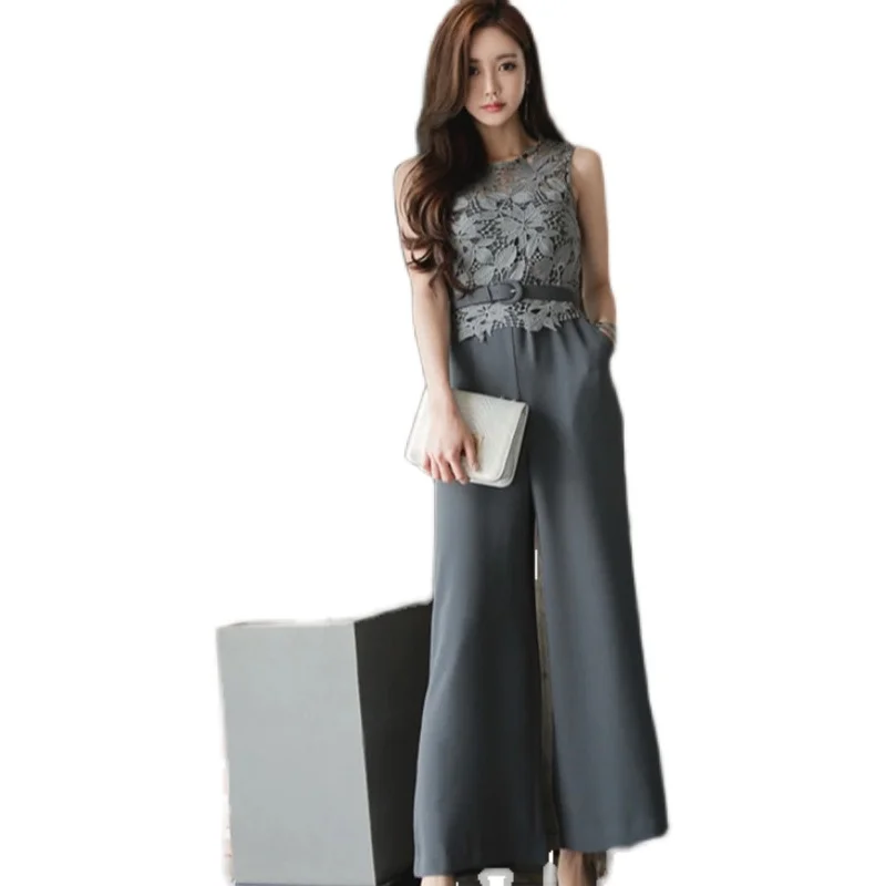 Женское офисное платье без рукавов серое кружевное с О образным вырезом и
