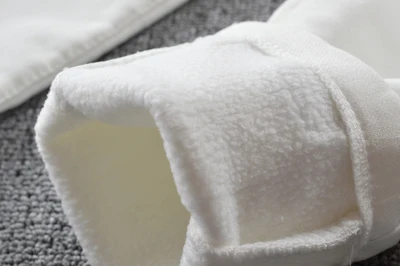 Thicken white Детские осенние леггинсы; штаны для девочек и мальчиков; эластичные брюки; милые белые и черные узкие брюки; одежда для детей; леггинсы - Цвет: Thicken white