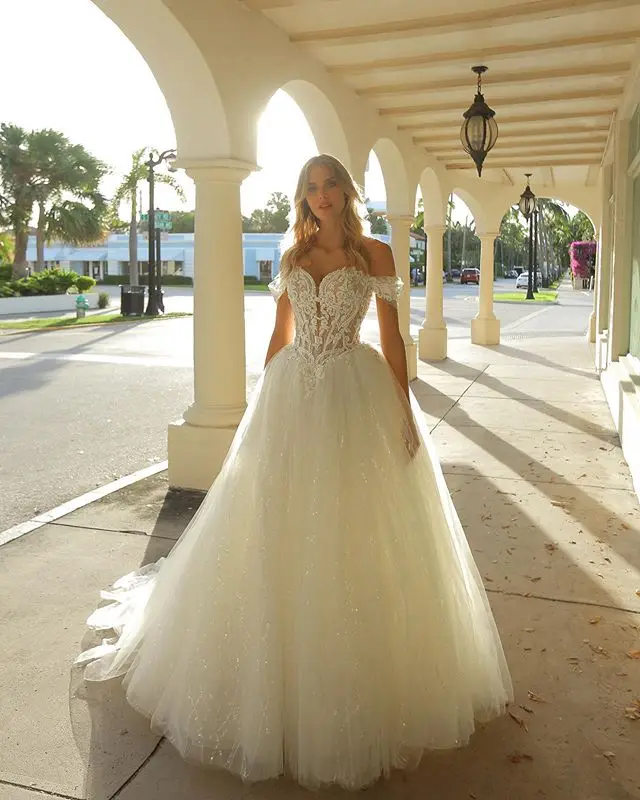 Романтические свадебные платья трапециевидной формы с открытой спиной 2019