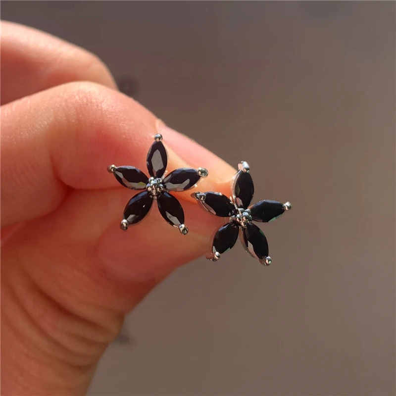 

Cute Female Small Star Stud Earrings Charm Silver Color Jewelry Earrings Dainty Rainbow Zircon Stone Wedding Earrings For Women