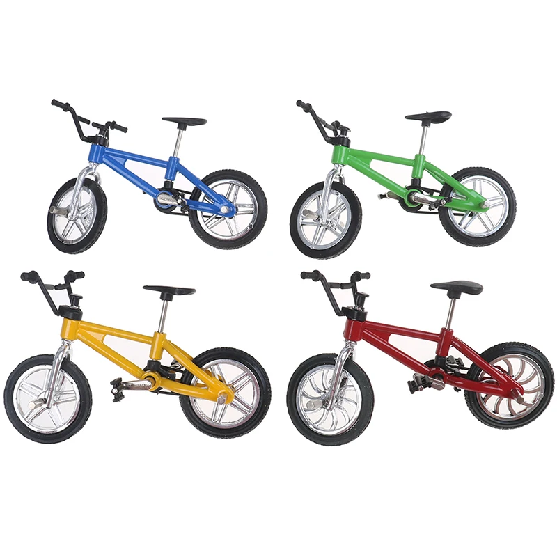 

1pcs Child Dollhouse Preted Play Handmade Bicycles Toy Children Plastic Mini Bike for Doll Accessories Kids Play House Toy