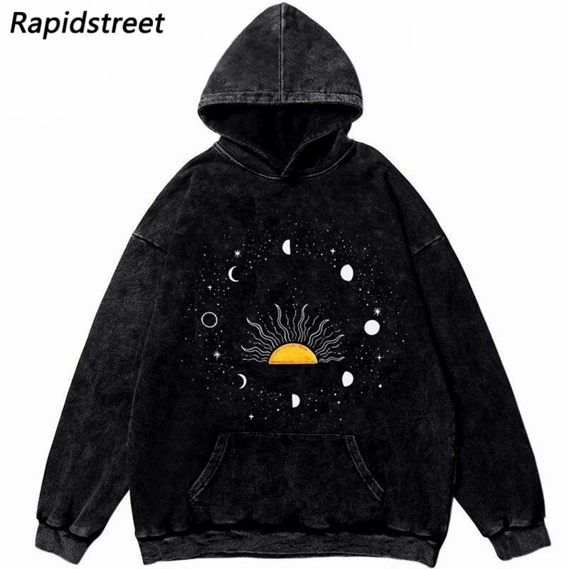 

Hoodies & Sweatshirts