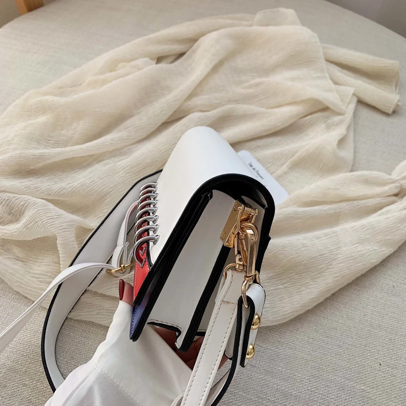 Женская сумка-мессенджер с металлическим кольцом регулируемый плечевой ремень