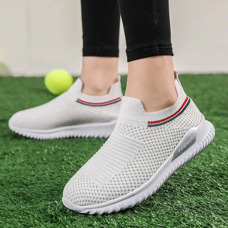 

Women's Vulcanized Shoes Light Platform Sneakers Women Casual Breathable Running Shoes Outdoor Sport Shoes Flats Womens Loafers