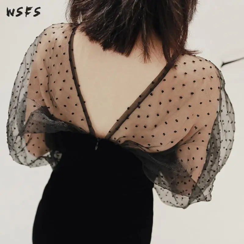 Черное Сетчатое платье в горошек с V образным вырезом буффами на рукавах низким