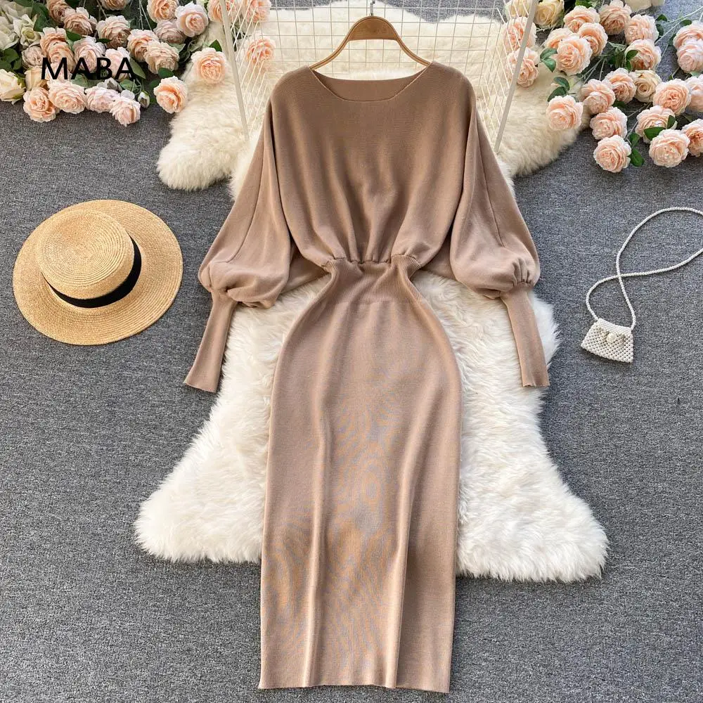 

Женское трикотажное платье-свитер с круглым вырезом и рукавами «летучая мышь»