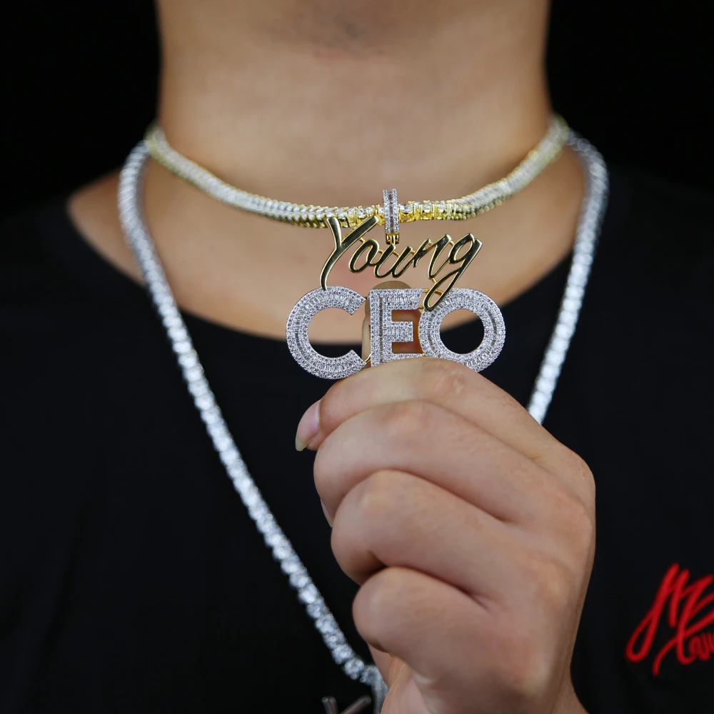 Ожерелье унисекс из фианита большой кулон с фианитом в виде буквы директора