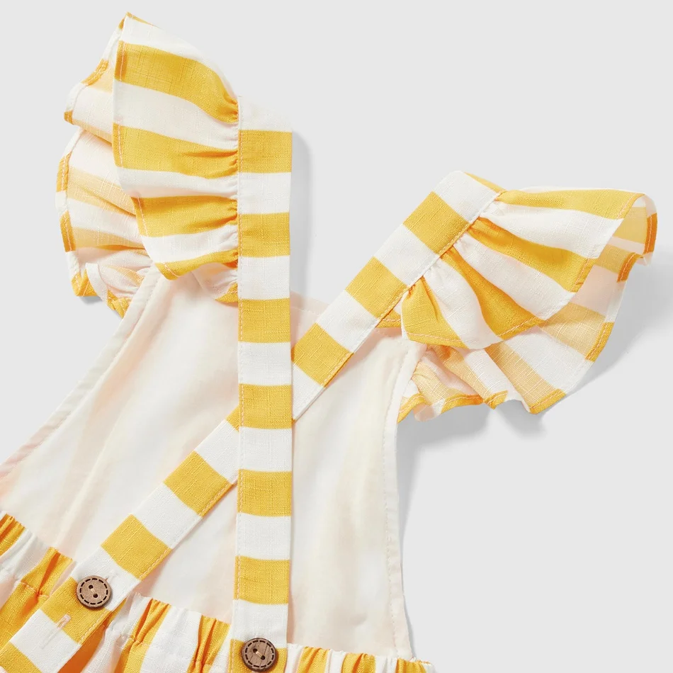 

Yellow Striped Print Family Dress Slim Mother Daughter Macthing Dresses Toddlers Rompers Mommy and Me Clothes Women Girl Dresses