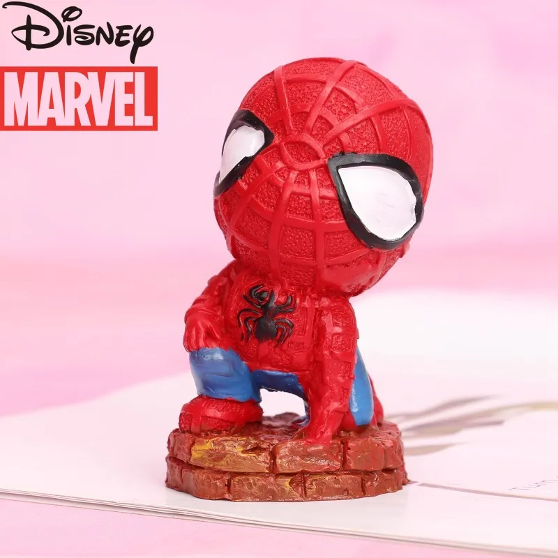 

DisneyMarvel creative cartoon spiderman mini hand-made doll doll cake baking