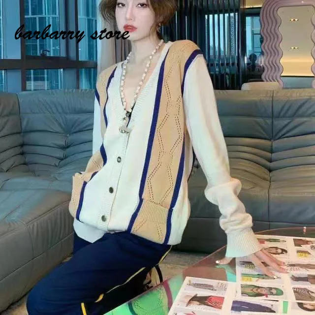 

2021 luxury design color contrast stitching fashion women's versatile cardigan temperament V-Neck long sleeve knitted jacket